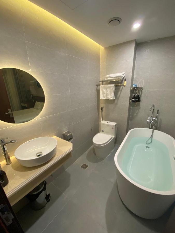 Moonlight Hotel Ha Long Luaran gambar
