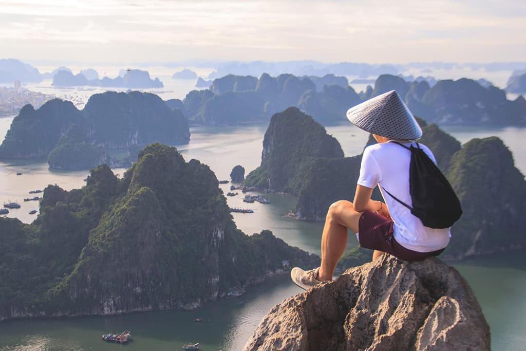 Moonlight Hotel Ha Long Luaran gambar