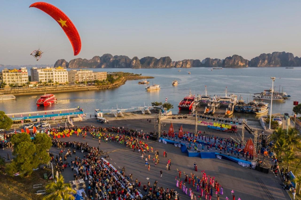 Moonlight Hotel Ha Long Luaran gambar